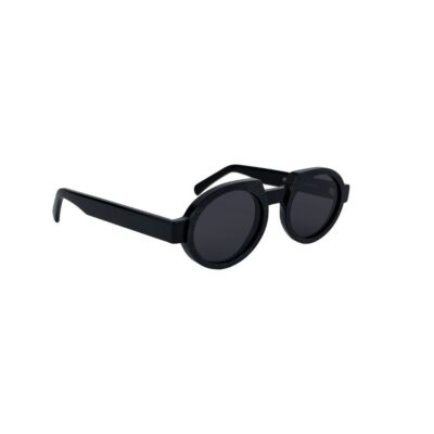 Three-quarter angle view of Seeoo Sun 06 sunglasses featuring a thick black frame and round dark lenses